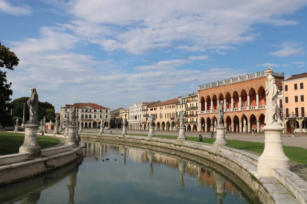 Prato della Valle a Padova